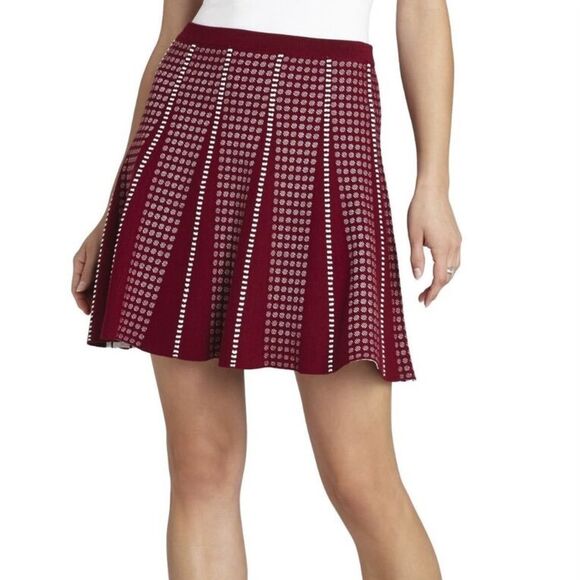 BCBGMAXAZRIA YAZ PIPING-TRIM A-LINE SKIRT stretchy as seen on TV women’s size XS - Picture 1 of 6